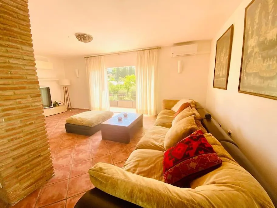 Chalet Estilo Espanol Malaga
